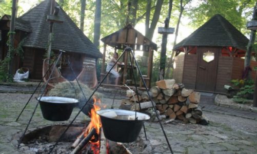 Wyjazd integracyjny – jak go zorganizować?