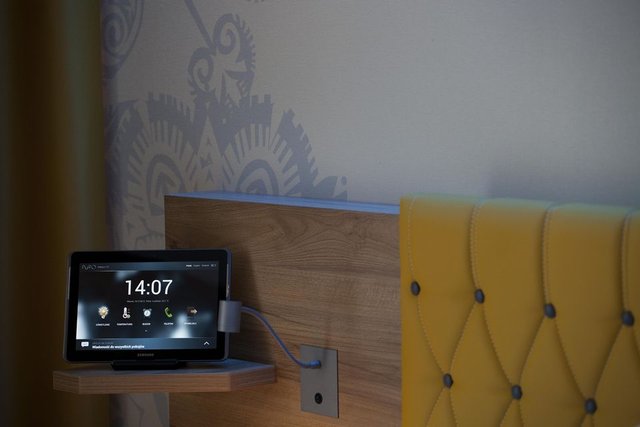 Nie zabieraj tabletu do hotelu PURO. Czeka już tam na Ciebie