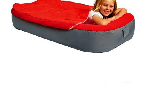 Wakacje pod namiotem to doskonały sposób na letnią, rodzinną wyprawę