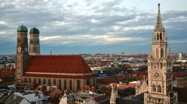 Bawaria podczas Oktoberfest: 5 pomysłów na dzień poza Monachium LIFESTYLE, Podróże - W sobotę 20 września rozpoczął się największy i najpopularniejszy piwny festiwal – Oktoberfest. Serwis trivago.pl specjalnie na tę okazję przygotował propozycję 5 miejsc na jednodniowe wycieczki po Bawarii i okolicy.