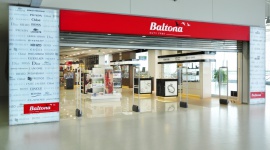 Co turysta ma w koszyku, czyli wakacyjne zakupy na polskich lotniskach LIFESTYLE, Podróże - 