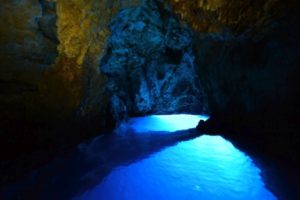 Blue cave_Bi_evo_2_photo by Ivo Pervan (640x426)-001-2015-09-09 _ 20_57_08-80