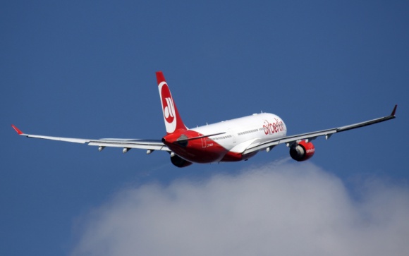 airberlin: lot nagroda dla nowych polskich członków programu business points BIZNES, Lotnictwo - Specjalna jesienna promocja dla polskich firm