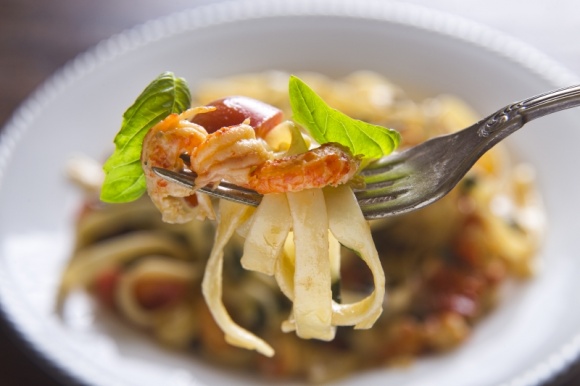 Warszawa we włoskim wydaniu LIFESTYLE, Podróże - Mamy ze sobą wiele wspólnego – zaczynając od historii, przez kulturę, po kulinaria. Na mapie Warszawy znajdziemy wiele włoskich akcentów, które z pewnością zaskoczą. Italia jest nam bliższa, niż mogłoby się wydawać.