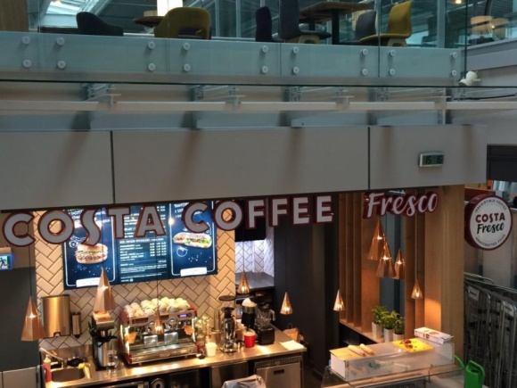 Nowy format COSTA COFFEE Fresco już w Polsce! LIFESTYLE, Podróże - Naturalne, nieprzetworzone składniki, starannie wyselekcjonowana żywność, zdrowe i świeże propozycje w menu – innowacyjny koncept COSTA COFFEE Fresco został już uruchomiony w Polsce.
