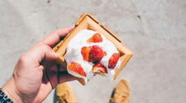 Street food dookoła świata – jakich pyszności warto spróbować w podróży? LIFESTYLE, Podróże - HomeToGo.pl, wraz z blogerami podróżniczo-kulinarnymi, przygotowało zestawienie najciekawszych i najpyszniejszych street foodów na świecie.