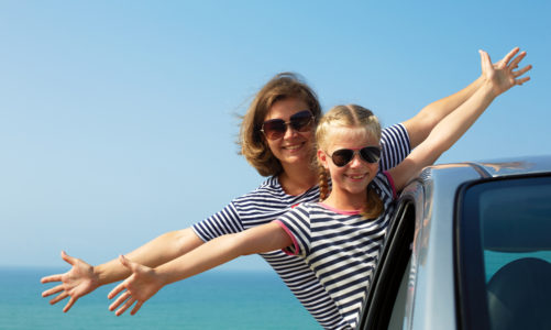 Kreatywne sposoby na zajęcie dziecka w długiej podróży