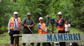 Bursztynowa Komnata: ostatnia szansa LIFESTYLE, Podróże - Muzeum w Mamerkach przeprowadzi jeszcze jeden odwiert na terenie bunkrów wybudowanych przez nazistów. To prawdopodobnie już ostatnia próba, a więc i ostatnia szansa na odnalezienie Bursztynowej Komnaty w mazurskim lesie.