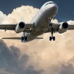 Europejczycy więcej czasu poświęcają na wyszukiwanie lotów niż na samą podróż