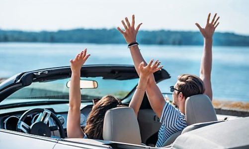 Bezpieczny wyjazd, czyli gotówka i karty za granicą