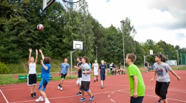 TWOJE DZIECKO TEŻ MOŻE POJECHAĆ NA LAST MINUTE! LIFESTYLE, Podróże - Obozy młodzieżowe z atrakcyjnym programem i w ciekawym miejscu to spełnienie marzeń młodych ludzi.