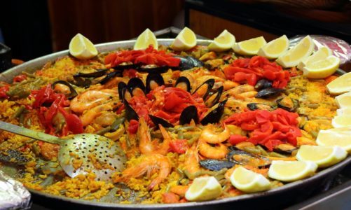 Paella z owocami morza – Zapamiętaj smaki wakacji z Appetitą