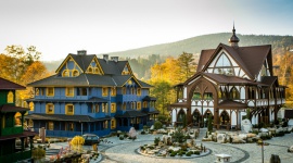 ZADBAJ O CIAŁO JESIENIĄ LIFESTYLE, Podróże - Zachwycająca pełnią barw jesień jest dla naszego organizmu jednym z trudniejszych okresów w roku. Coraz krótsze dni i niższe temperatury oraz mniej promieni słonecznych u wielu osób powodują przygnębienie i brak chęci do działania.