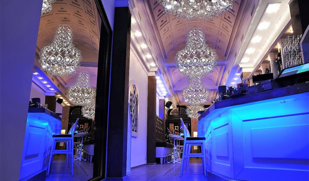 Nie tylko wnętrza prywatne – lampy Puff-Buff w przestrzeniach hotelowych i restauracyjnych