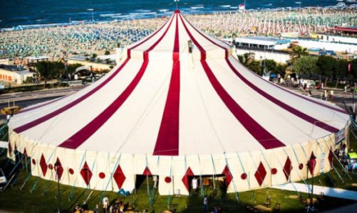 Wielkie letnie wydarzenia w słonecznych Włoszech – zaplanuj wakacje w Rimini i