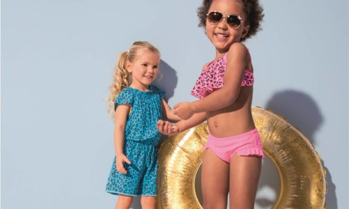 Plażowanie z dziećmi: o czym pamiętać, by stało się przyjemnością